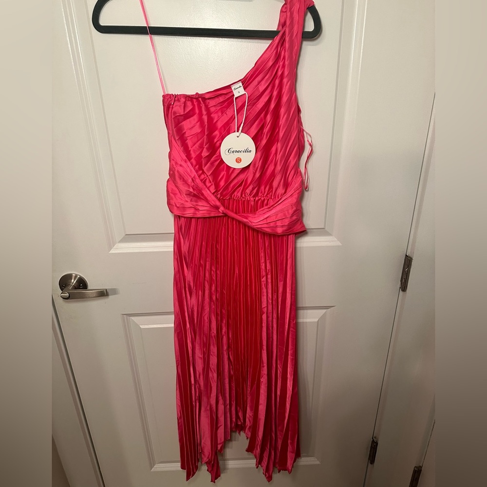 Hot pink one shoulder dress